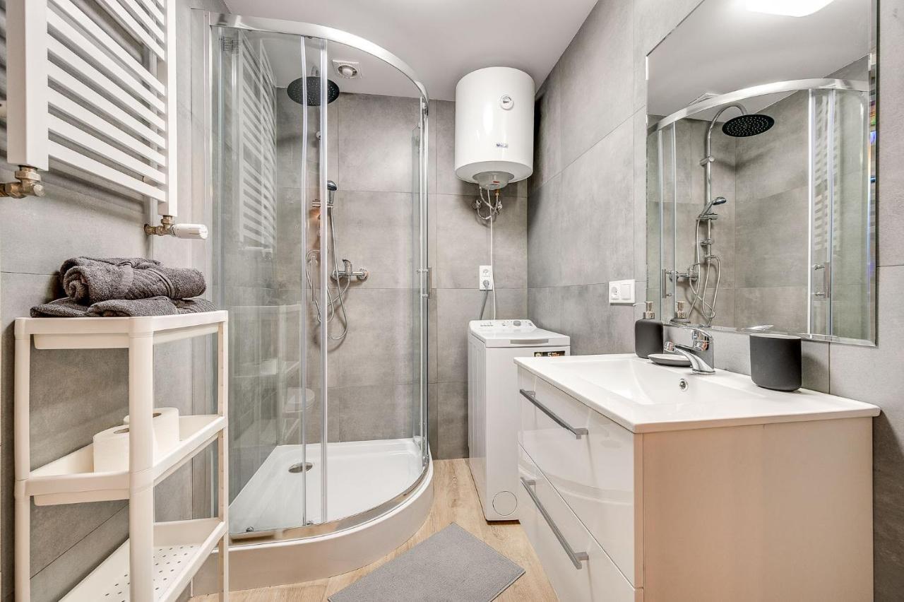 Central Platinum Apartments 23 Рыбник Экстерьер фото